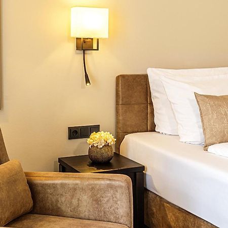 Victor'S Residenz-Hotel Teistungenburg Chambre photo