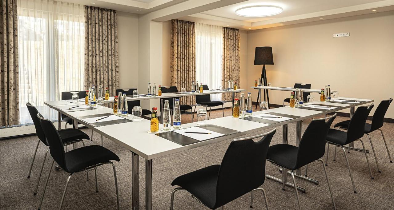 Victor'S Residenz-Hotel Teistungenburg Extérieur photo